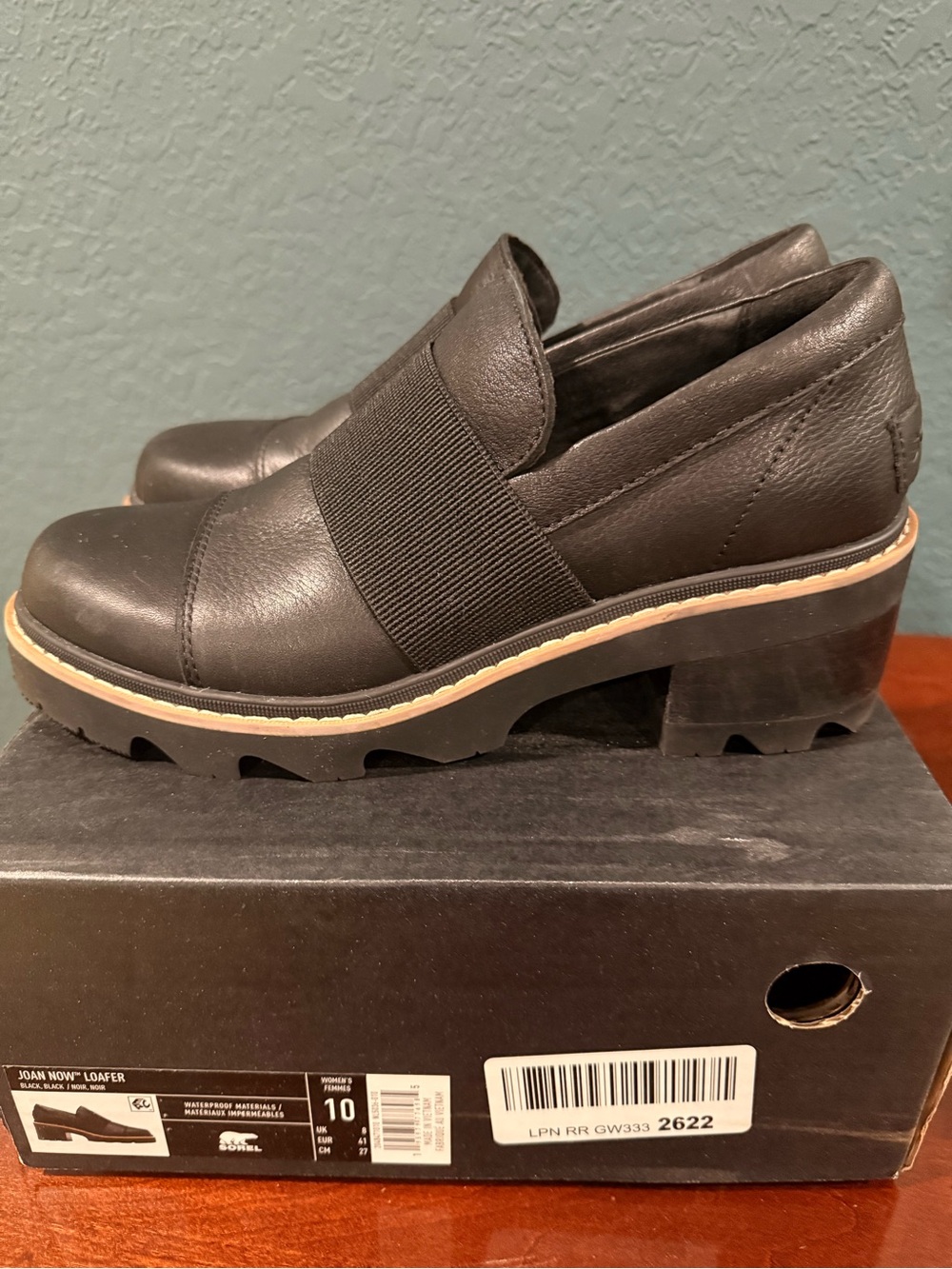 Sorel Black Slip-On Leather Loafers 10